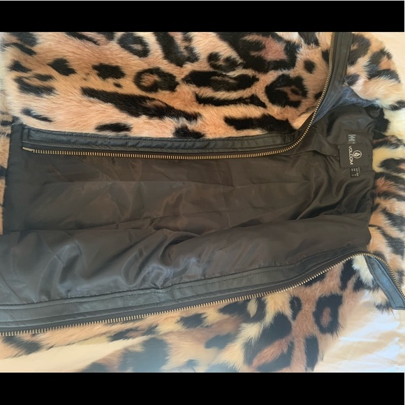 Volcom Leopard Fur Jacket - Picture 5 of 5